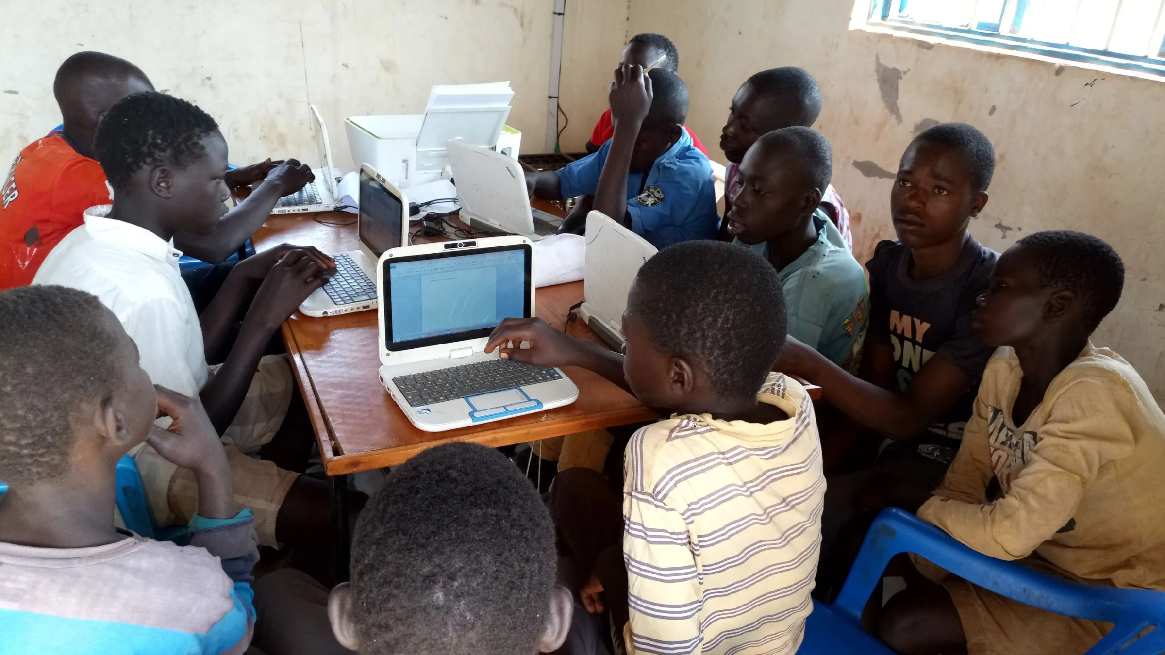 Bridging Africa's digital divide: The rise of community internet | Context by TRF
