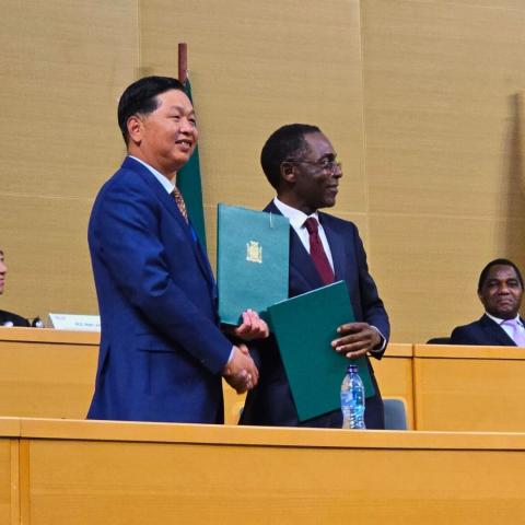 Zambia Signs $1.1 Billion Deal for Major Copperbelt Oil Refinery
