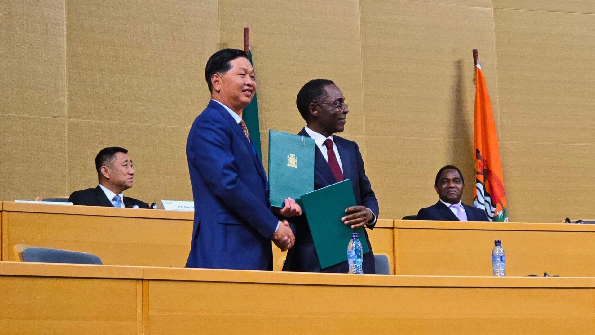 Zambia Signs $1.1 Billion Deal for Major Copperbelt Oil Refinery